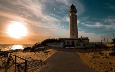 Los faros de Cádiz: una aventura costera inolvidable